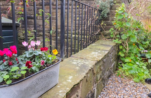 Haworth Cottage | Heather Corner