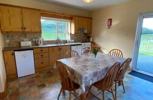 Carrigart House | Heather Cottage, Creeslough, Co Donegal. F92 F853