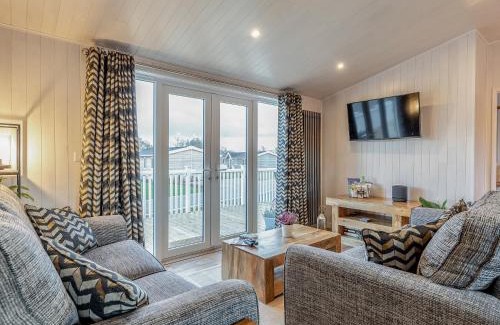 Hundall House | Heather Lodge