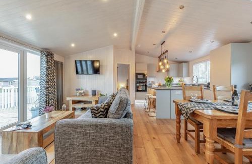 Hundall House | Heather Lodge