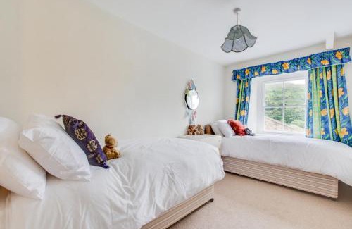Worton House | Heather View