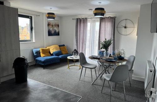 George Green Apartment | Heathrow central suites