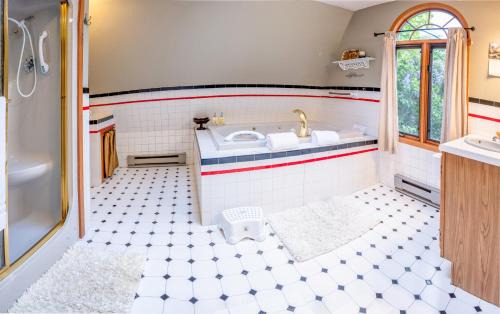 Bar Harbor Hotel | Heathwood Inn