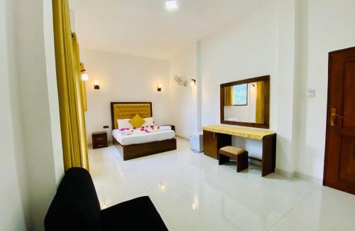 Kandy House | Heaven Breeze by 25
