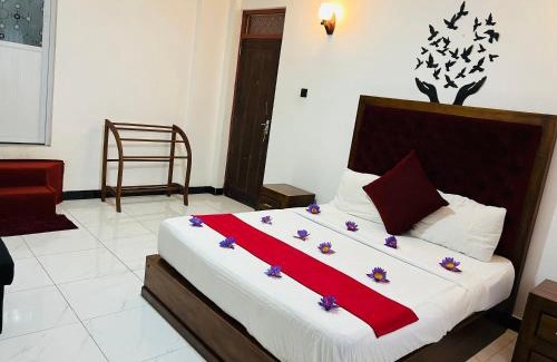 Kandy House | Heaven Breeze by 25