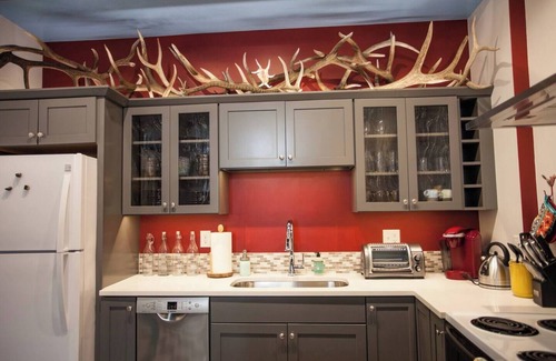 Livingston Apartment | Heaven: Hip Downtown Livingston Loft