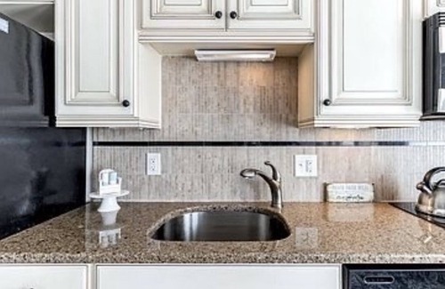 Beach Haven Condo | Heaven in Beach Haven, Beach Block, Pearl St, 2-4 Night Rental