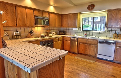 Lake Almanor Country Club House | Heaven on the Lake Almanor Peninsula! New Trex Deck!