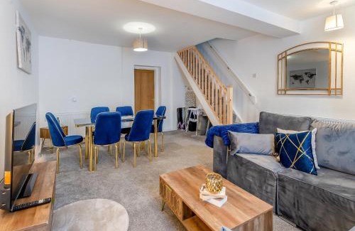 Mountain Ash House | Heaven's Cottage