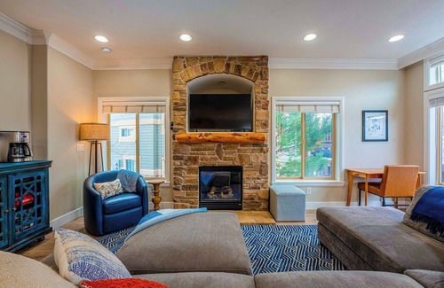 Ogden House | Heaven's Gate LS48 | Pool | Hot Tub | Pickleball