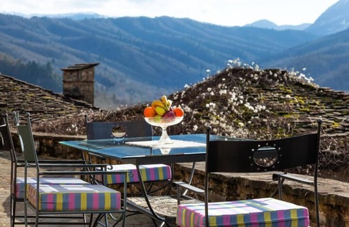 Kipoi Villa | Heaven's View Mansion - Zagori Stone Built Gem