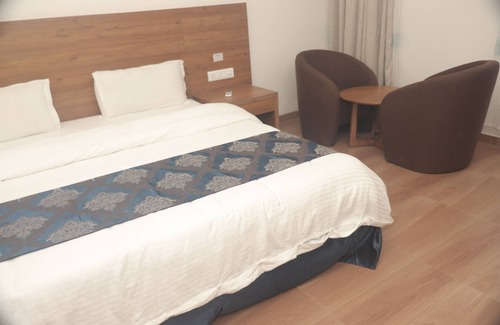 Himatnagar Hotel | Heaven7 Hotel & Resort