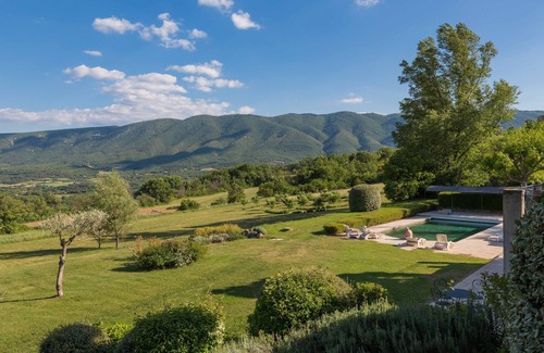 Saint-Martin-de-Castillon House | Heavenly Luberon house,5-7 bedrms, 5-6 bathrms, tennis, pool, stunning views