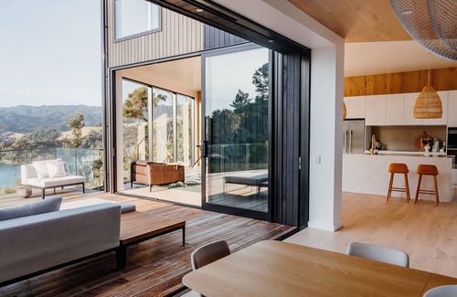 Coromandel House | Heavenly Escape - IP
