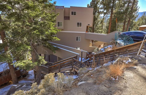 Tahoe Village House | Heavenly Hideaway | 2 King Beds & Views | Sleeps 4