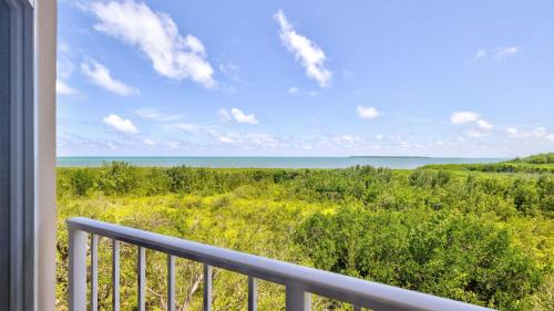 Tavernier House | Heavenly Hideaway Ocean Pointe 3306