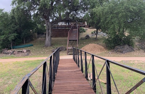 Buchanan Dam House | Heavenly Hill Country Comfort