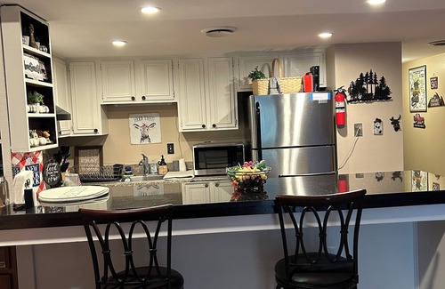 Sevierville Condo | Heavenly Mountain ViewnCozy condo on English Mtn. 1BR, family- friendly