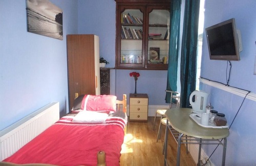 Sheffield Bed & Breakfast | Heavenly Nights Guest House