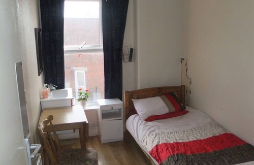 Sheffield Bed & Breakfast | Heavenly Nights Guest House