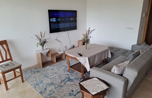 Tamrhakht Resort | Heavenly Resort3nOceanfront apart with great views, full kitchen, & strong Wi-Fi