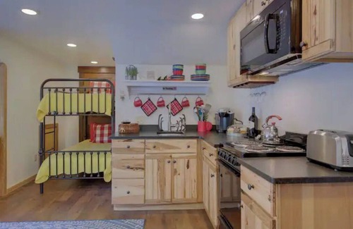 Shady Cove Apartment | Heavenly Rogue River Retreat