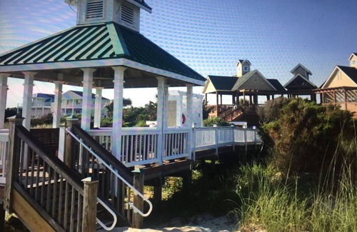 St. James Condo | Heavenly Southport Condo Waiting for you !