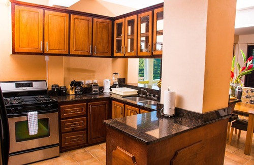 Marisule Apartment | Heavenly Suites