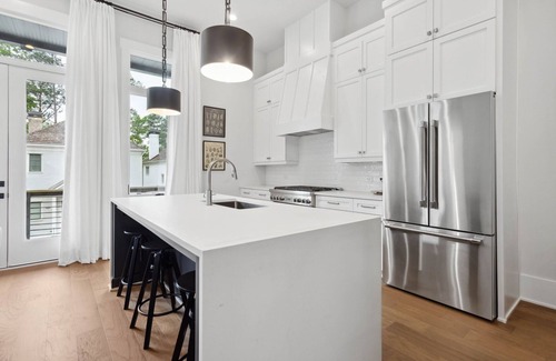 Palmetto House | Heavens Dew - Beautiful 3-bedroom townhome w/gameroom in the Serenbe Community