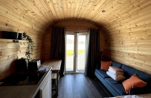 Ardroil Ski Chalet | Heb Pods - North Pod