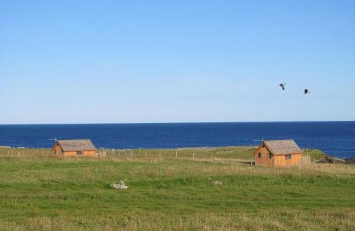 Arnol Hotel | Hebridean Huts