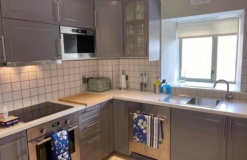 Kilrush Apartment | Hector's House. Kilrush Marina. Wild Atlantic Way. County Clare. Ireland
