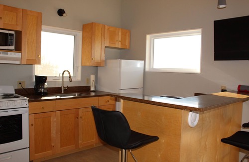 Iona Cottage | Hector's Point-New Modern 1 bedroom suites in Iona