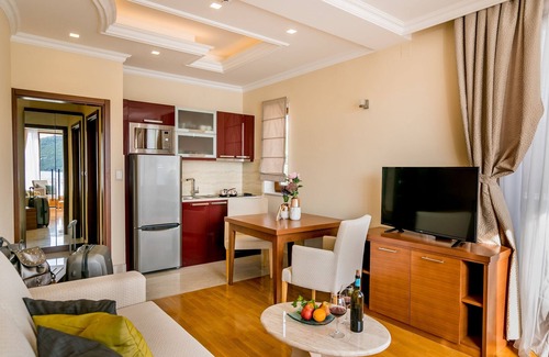 Kumbor Apartment | Hedera Residences