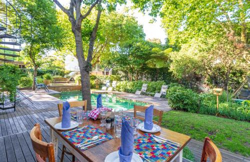 Rondebosch House | Hedge House Guest House