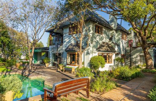 Rondebosch House | Hedge House Guest House
