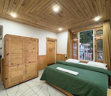 Bhagsu Nag House | Heena House