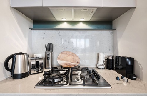 Heidelberg Apartment | Heidelberg 2-Bed Retreat with Balcony