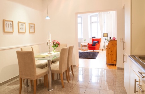 Heidelberg City Centre Apartment | Heidelberg APHEARTMENTS