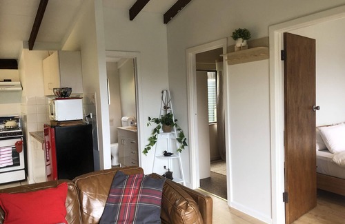 Ocean Beach Ski Chalet | Heidi-Turicum Chalets @ Monkey Rock Winery