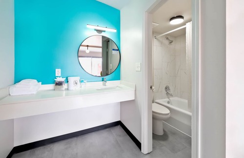 Greater Heights Hotel | Heights House Hotel - Houston Heights Downtown, an Ascend Collection Hotel