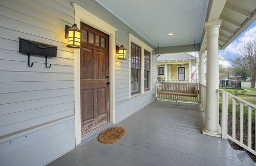 Houston Heights House | Heights VRBO since 2016. Five stars
