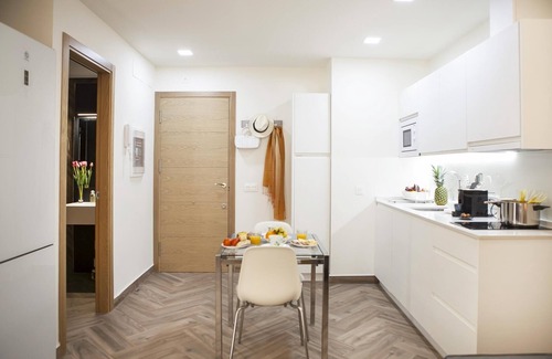 Historical Center Apartment | Heima Magdalena Square B