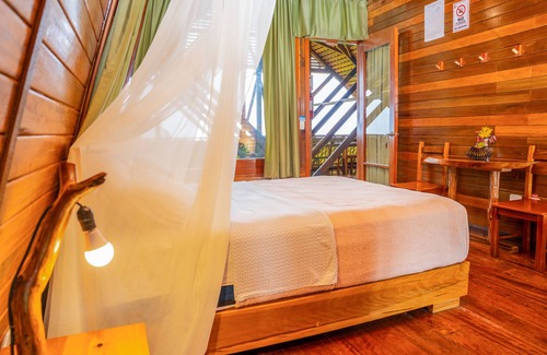 Canelos Hotel | Heimatlos Rainforest Lodge