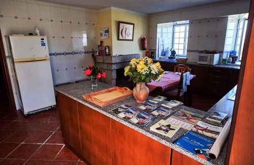 Vila Ruiva Cottage | Heirs of Julio Gomes Junior Paricio