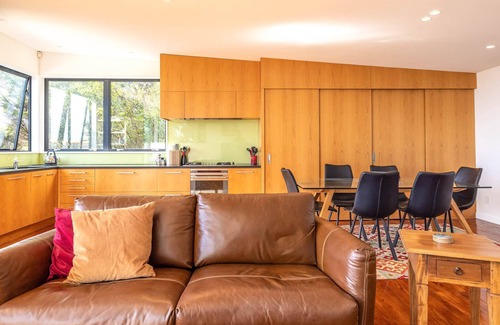 Waiheke Island House | Hekerua Heights | Stay Waiheke