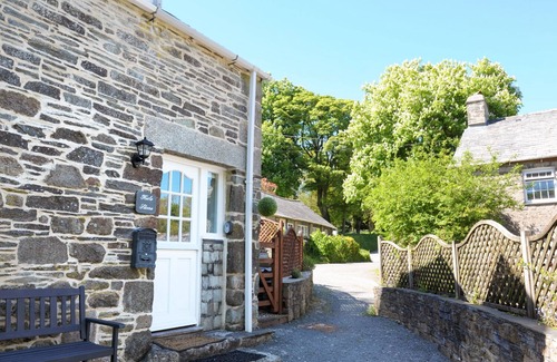 Trewen Cottage | Hele Stone Cottage