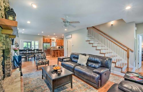Helen House | Helen Retreat with Hot Tub, 2 Mi to Downtown!