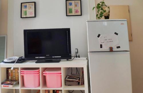 Marpole Bed & Breakfast | Helen's House/Close to Skytrain and Airport