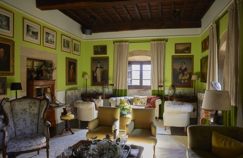 Puente Viesgo Hotel | Helguera Palacio Boutique & Antique
